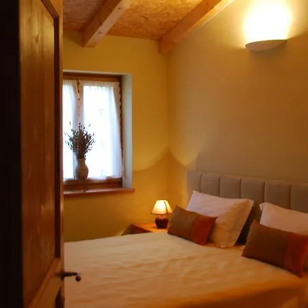 House Sweet * Umag